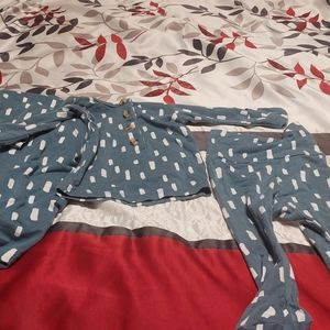 Boys outfit & swaddle